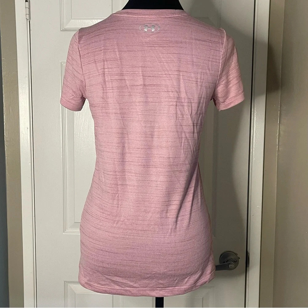 Under Armour Mauve Loose Fit Short Sleeve Top SMALL - Picture 5 of 7